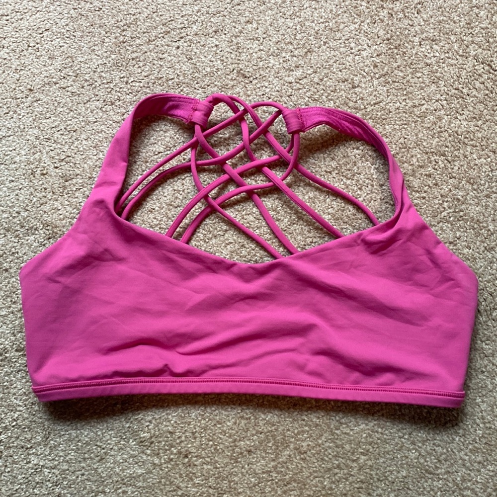 Lululemon bright Barbie pink sports bra